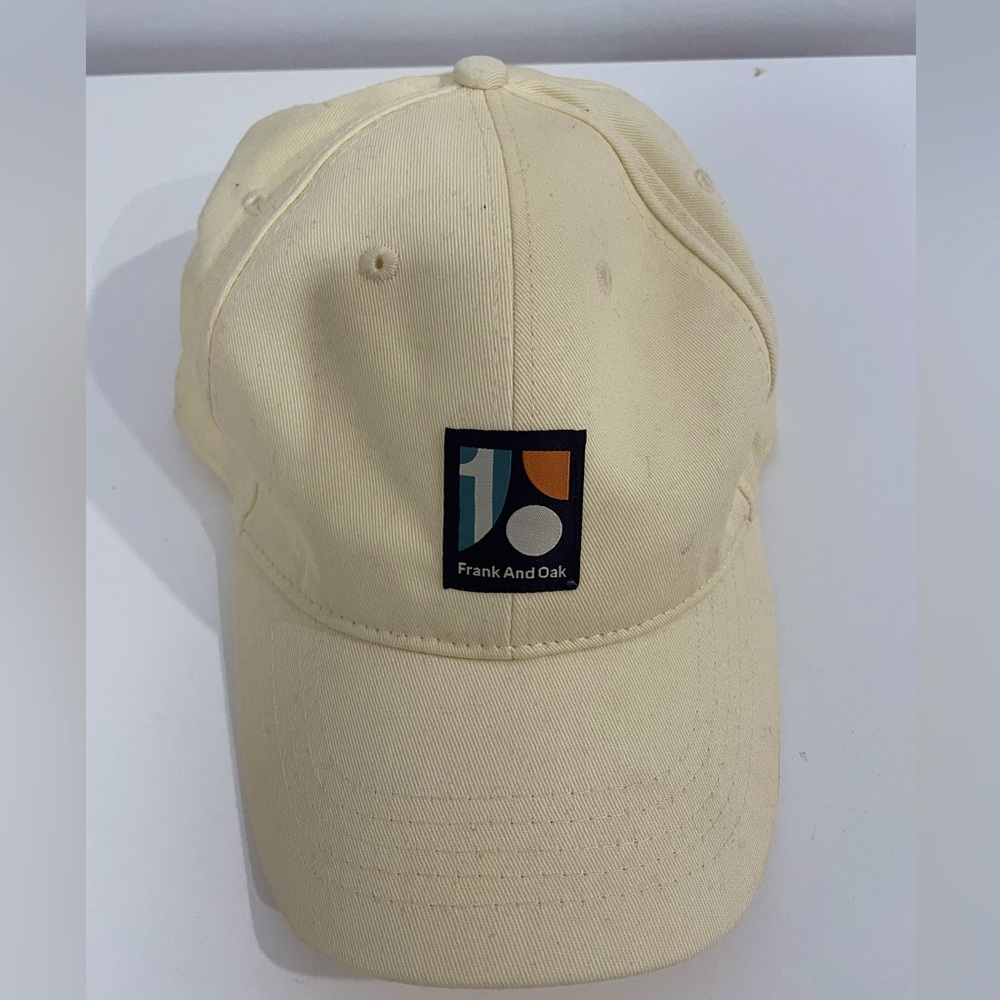 Frank and Oak hat